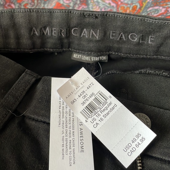 NWT American Eagle Size 16 Black Next Level Stretch Curvy Jegging Jeans - Picture 3 of 4